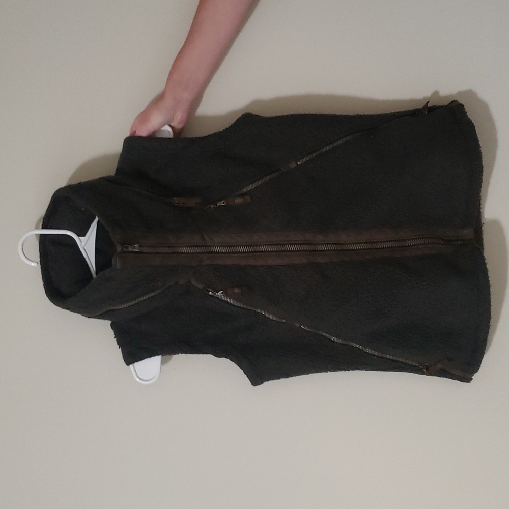 Kuhl Fuzzy Vest